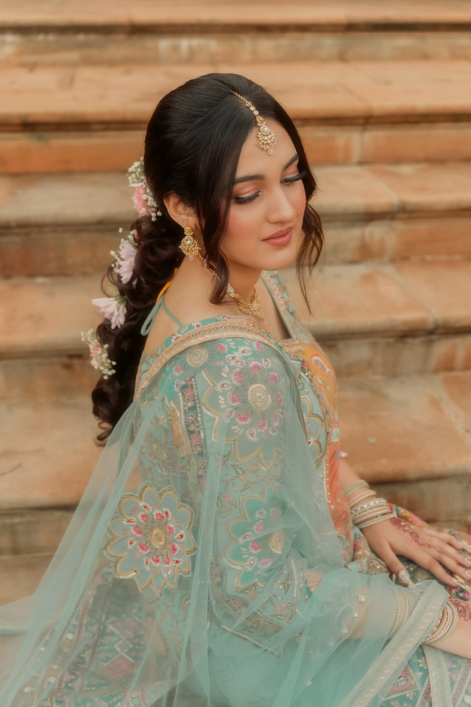 Mehndi/Dholki Bride