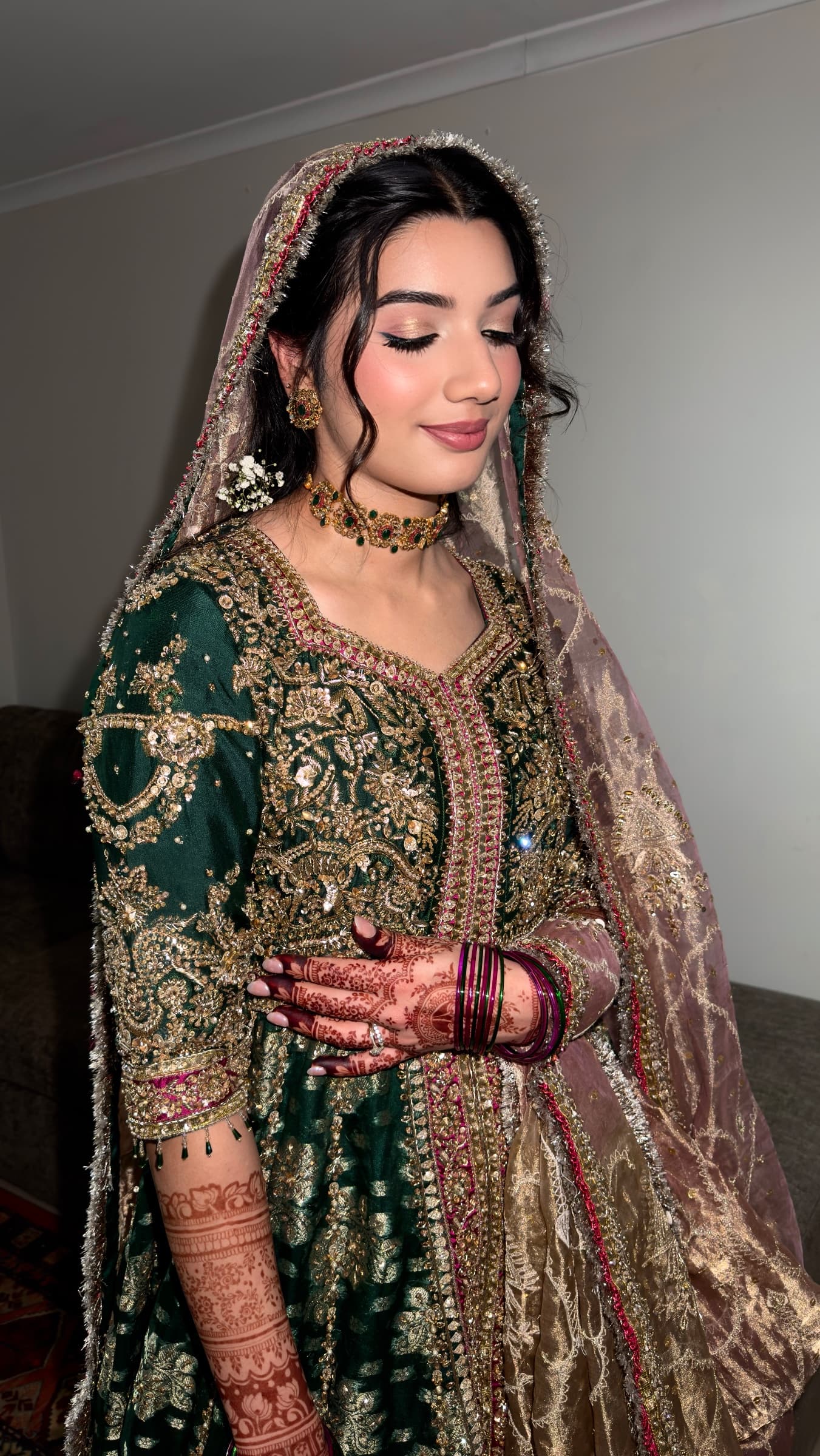 Mehndi bride